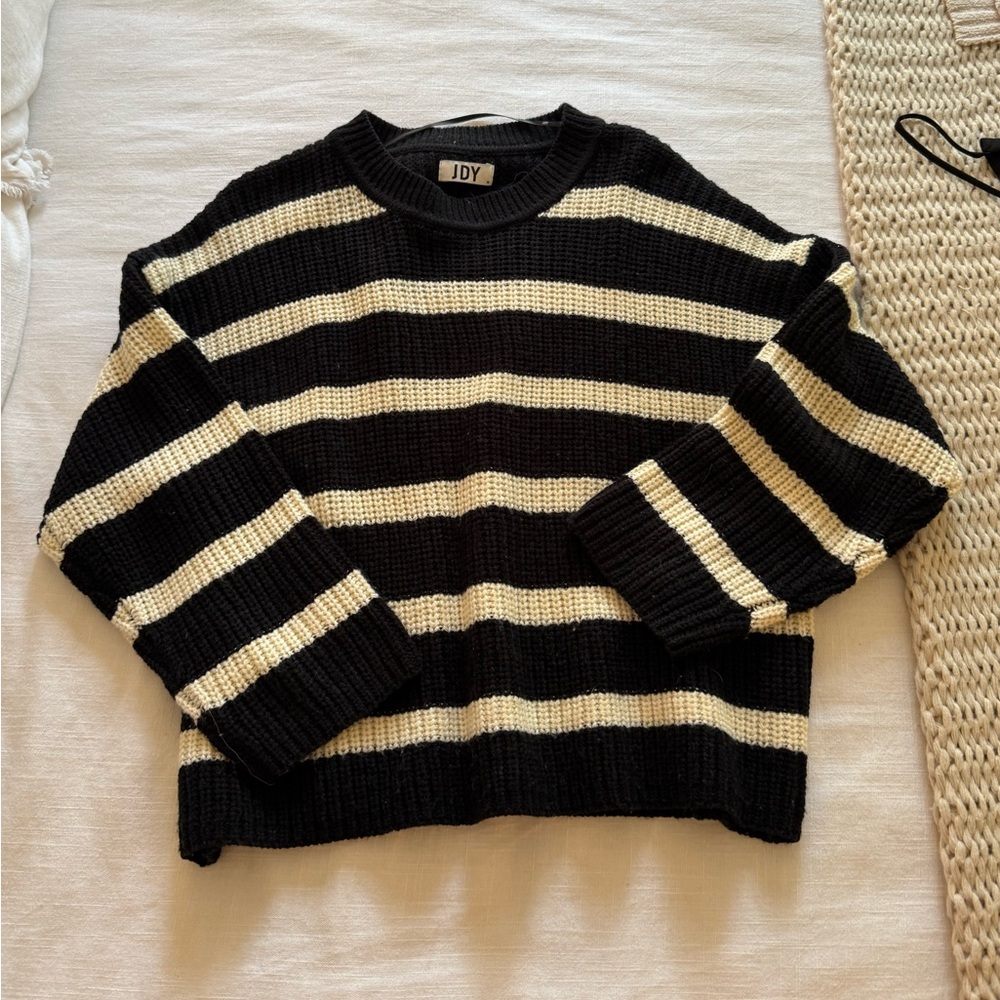 JDY black and white striped sweater, size M